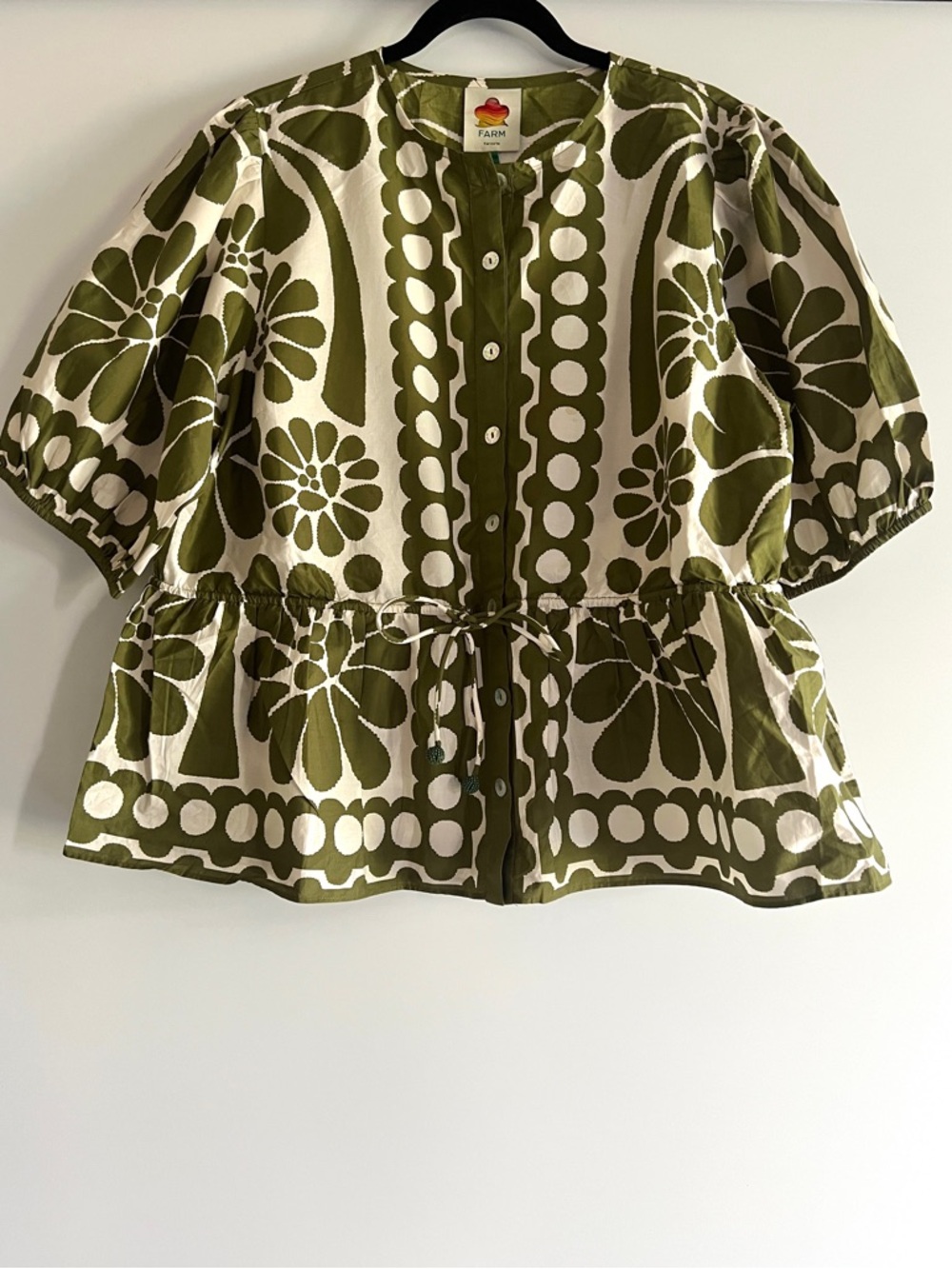 FARM Rio Green Palermo Drawstring Cinch-Waist Blouse Size Large NWT - Picture 4 of 16